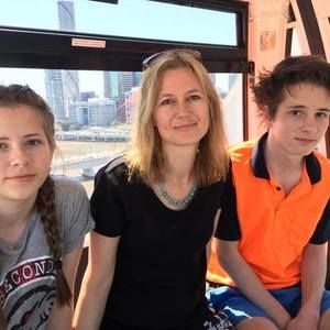 Meet your Posher, Cate